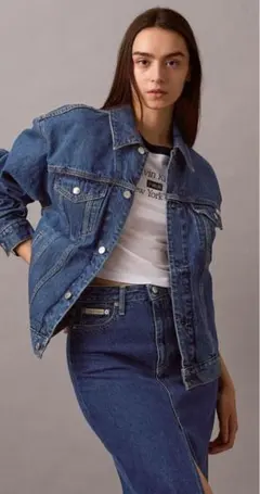 完売！Calvin Klein デニムジャケットのサムネイル