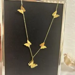 蝶モチーフ ネックレス 金色