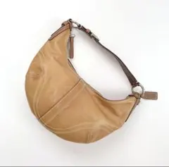 coach✨ワンショルダーバッグ ハーフムーン レザー ベージュ キャメル