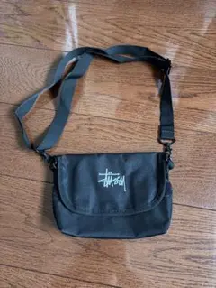stussy バック　ショルダーバック　ポーチ　kid‘s ステューシーのサムネイル