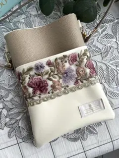 ショルダーバッグ　インド刺繍リボン　ハンドメイド