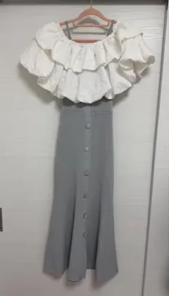 rienda ビジュー オフショル ワンピース sax