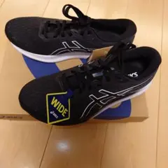 ASICS EvoRide 3 WIDE ブラック/ホワイト 26.5cm