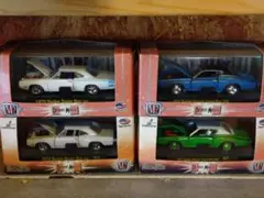 1/64M2 1970 Dodge Super Bee 4台セットのサムネイル