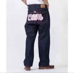 XLARGE ストレートデニム GRAFFITI DENIM PANTS