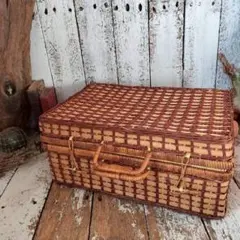 Item thumbnail for item c75e846e-d314-4369-bf34-5928485b2936