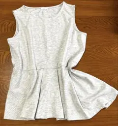 GU ノースリーブ ペプラム トップス グレーのサムネイル