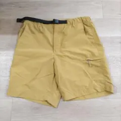 UNIQLO カーキ ショートパンツ Sサイズ
