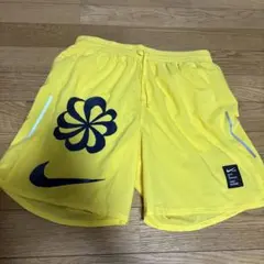 NIKE ランニングショーツのサムネイル