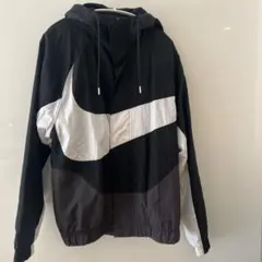 【美品】Nike ナイロンジャケット フード付き