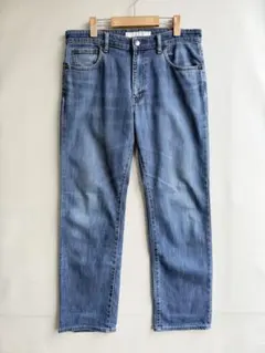 Item thumbnail for item a76b4967-392c-4f94-aa4b-65b10f19530e