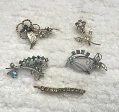 【レトロ・アンティーク】ブローチ4つ・ヘアピン１つ ビジュー付きの花と葉デザイン