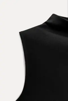 ZARA コットンモダールトップス　ハイネックノースリーブトップスのサムネイル