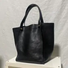 a*i様 IL BISONTE ブラックレザートートバッグ　本革　シボ革