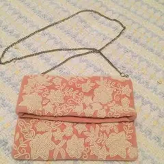 ビーズ刺繍チェーンバッグ☆美品