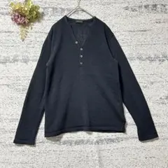 ブラック ニット