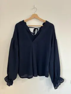 ☆最終値下☆PLST プラステ シフォンジョーゼットブラウスネイビ 