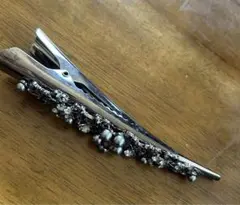 ビーズ装飾シルバー系ヘアピン