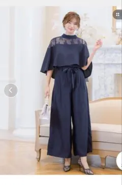 【ほぼ未使用】Reticaケープデザインデコルテレースセットアップ