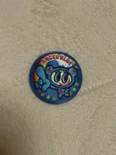 ナルミヤキャラクターズ　ナカムラくん　エンジェルブルー 刺繍缶バッジ