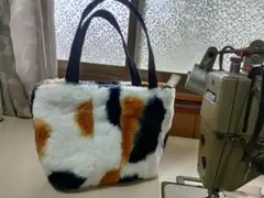 三毛猫ファーのファスナーあきトート　☆★☆　ハンドメイドです♪