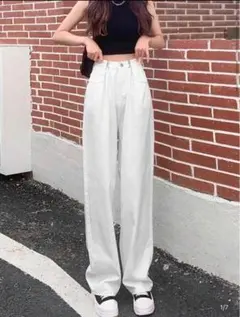 SHEIN ホワイトデニム ストレートパンツ Mサイズ カジュアルのサムネイル
