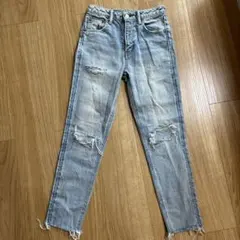 SLY スライジーンズ ダメージデニム　23