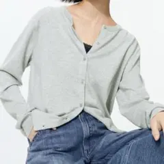 ユニクロ クルーネックカーディガン