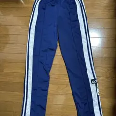 アディダス 紺青 アディブレイク スナップパンツ ジャージ 女性Mジェニー着用