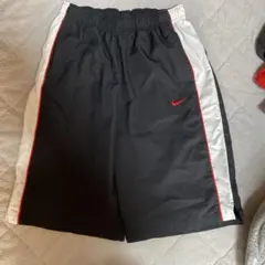 Nike DRI-FIT ショートパンツ Lサイズ 黒/白/赤