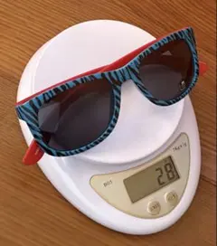 即発送 伊達メガネ 軽いサングラス 眼鏡 ファッション フレーム 軽量サングラス