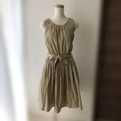 ベージュ ノースリーブ ワンピース　綿100%