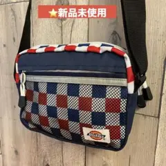 【Dickies 】ショルダーバッグ チェック柄　 新品です　使いやすいサイズのサムネイル
