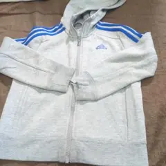 adidas パーカー120　グレー