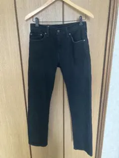 リーバイスLEVI'S ブラックデニム　Lot505 W28