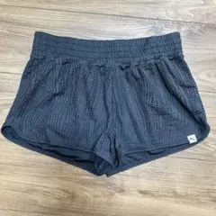 プーマ　ランニングパンツ ショートパンツ