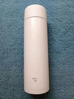 ​【美品✨】象印 水筒 480ml シームレスせん 洗いやすい 白のサムネイル