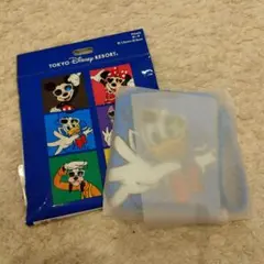 【新品未使用】ディズニー チャーム付きポーチ ドナルド