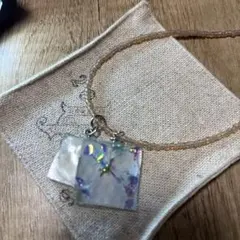 ハンドメイド スクエア型ペンダントネックレス