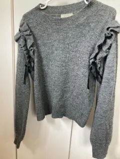 titty&Co. フリルニットセーター グレー　ティティアンドコー