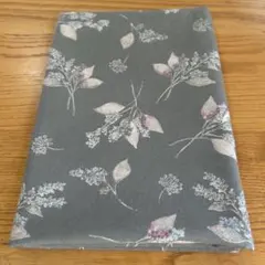 草花　グレー　綿麻シーチング　mOmen-t