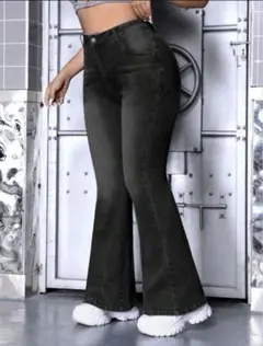 ダークグレー フレアデニムパンツ