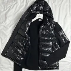 極美品 MONCLER モンクレール ハイブリッド ダウンニット マグリア