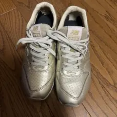 Item thumbnail for item f929e968-5100-448e-b28d-7f73148ae4fb