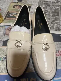 kate spade ローファーのサムネイル