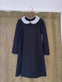 コムサイズム　黒のレース襟長袖ワンピース