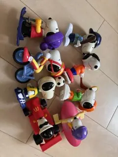 スヌーピー スポーツフィギュアセット 全8体