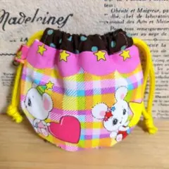 ハンドメイド まるいミニ巾着 (レトロなねこちゃん いちご柄) - メルカリ