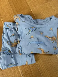 恐竜柄長袖パジャマ（青色）　110 120 楽天　ユニクロ