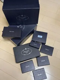 新品未使用☆ギフトボックス箱付きPRADA ストライプ かごバッグ 新品未使用☆ギフトボックス箱付きPRADA ストライプ かごバッグ - メルカリ